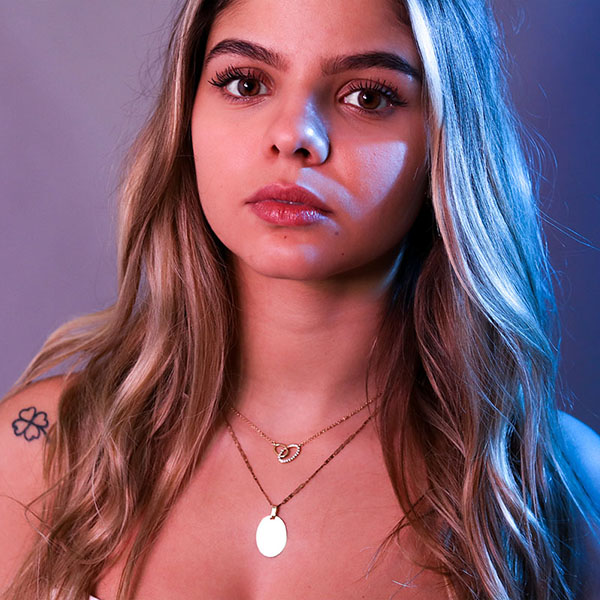 Shooting studio avec Hiba