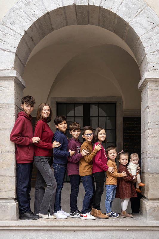 Portrait de 9 cousins et cousines