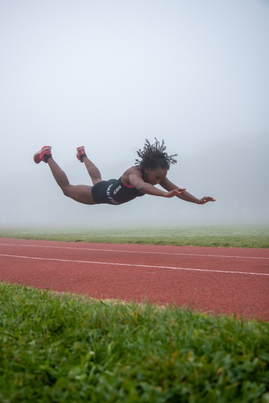 Portrait sportive Justine - Tenue Nike Pro 3