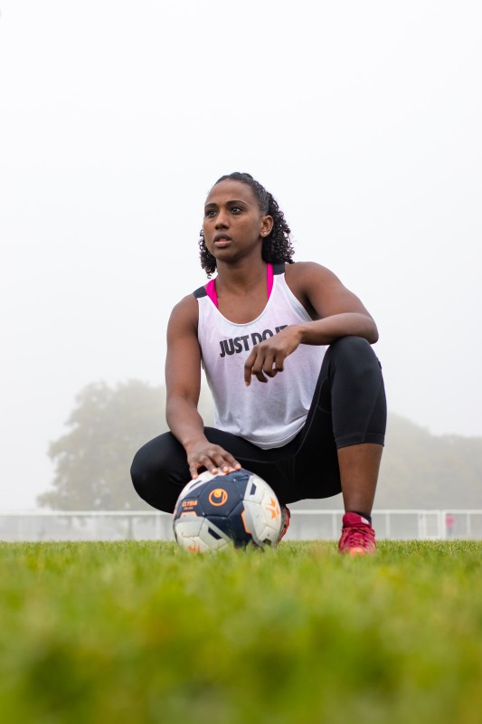 Portrait sportive Justine - Tenue rose 3